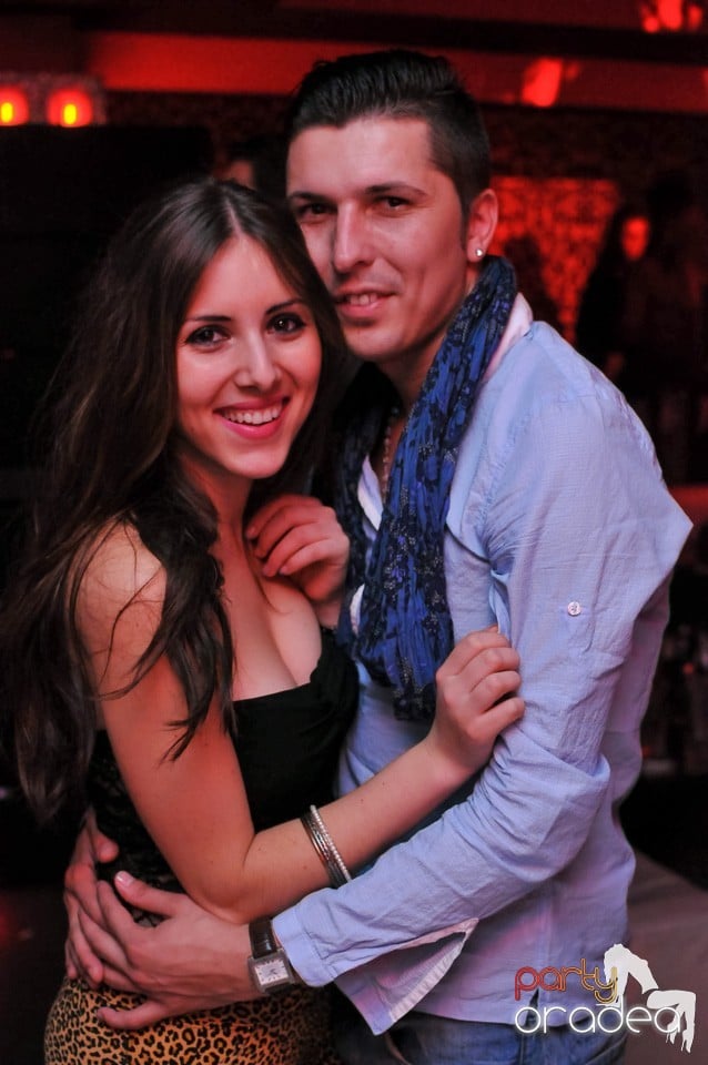 Vali Vijelie în Club Life,