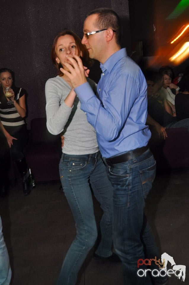 Vineri dansăm în Blondy's, 