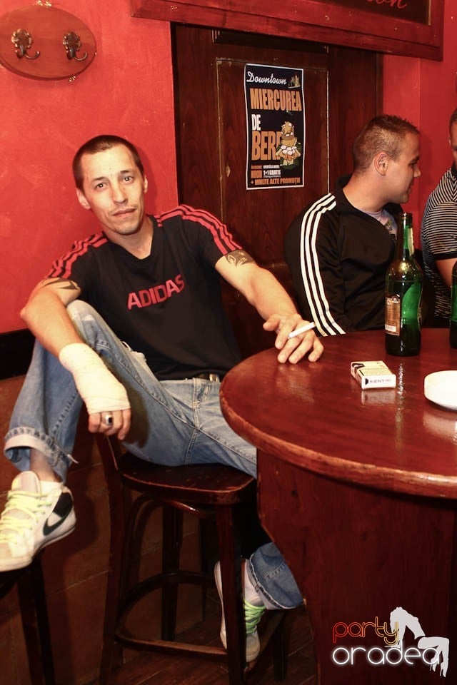 Vineri în Downtown, 