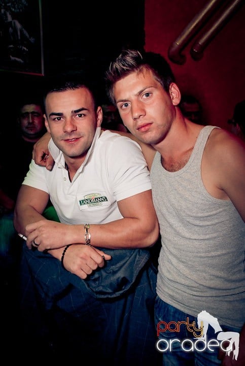 Vineri în Downtown, 