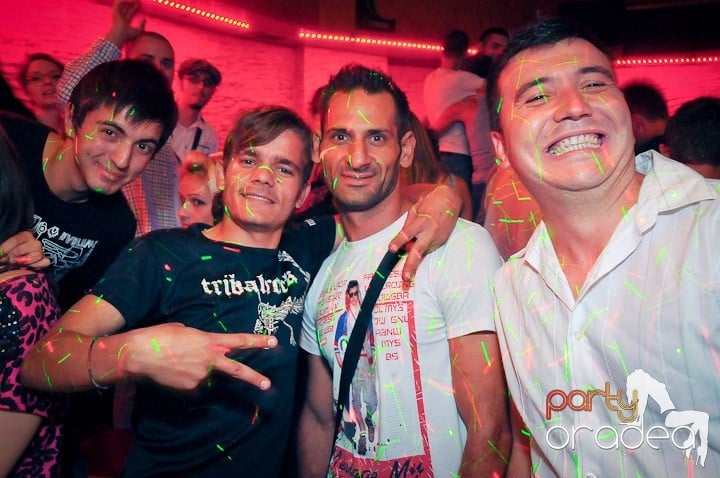 Vineri în Downtown, 