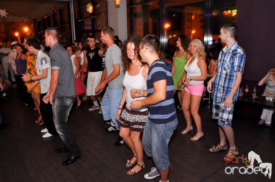 Vineri noaptea în Blondy's, 