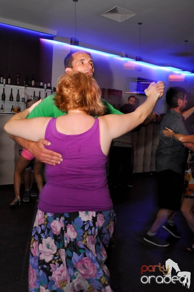 Vineri noaptea în Blondy's, 