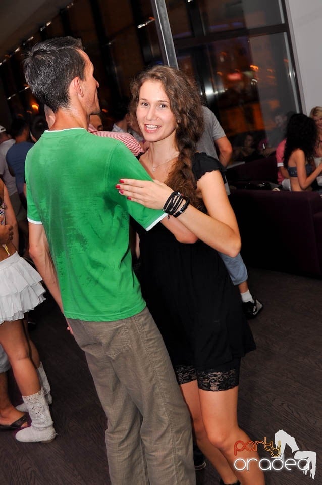 Vineri noaptea în Blondy's, 