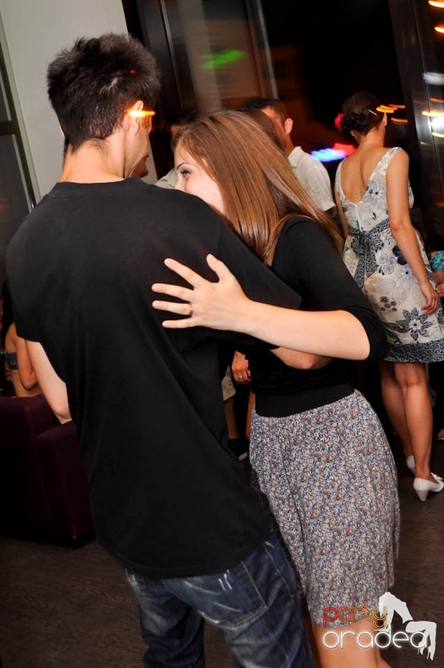 Vineri noaptea în Blondy's, 