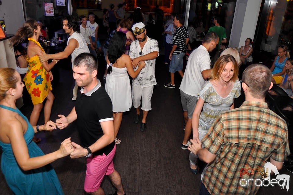 Vineri noaptea în Blondy's, 