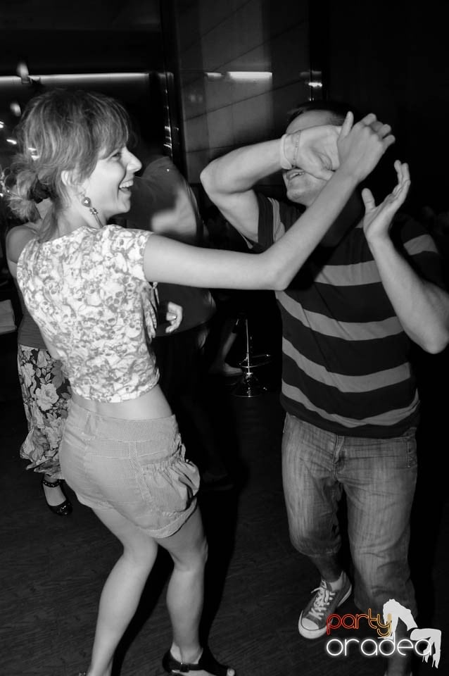 Vineri noaptea în Blondy's, 