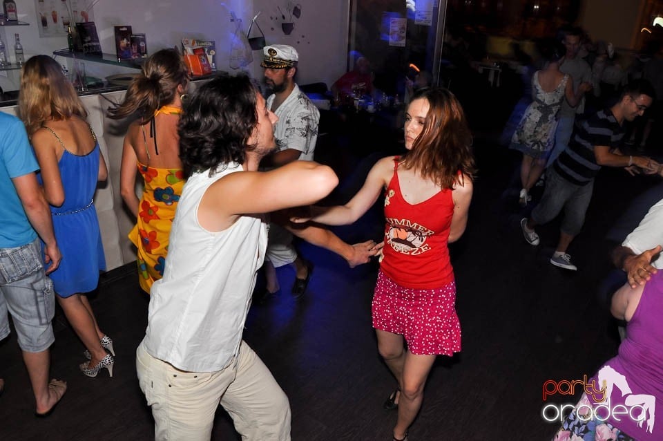 Vineri noaptea în Blondy's, 