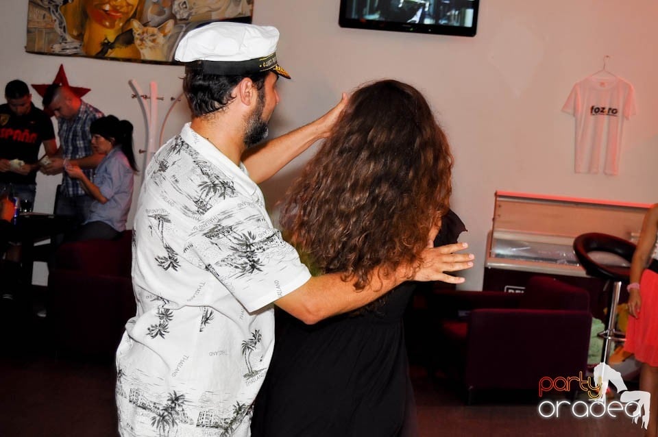 Vineri noaptea în Blondy's, 