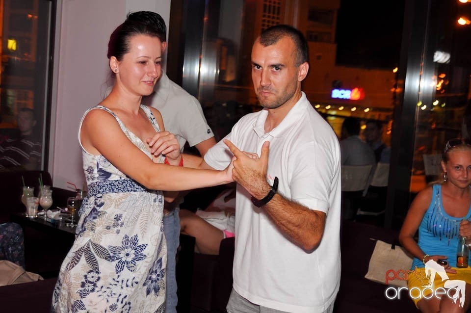 Vineri noaptea în Blondy's, 