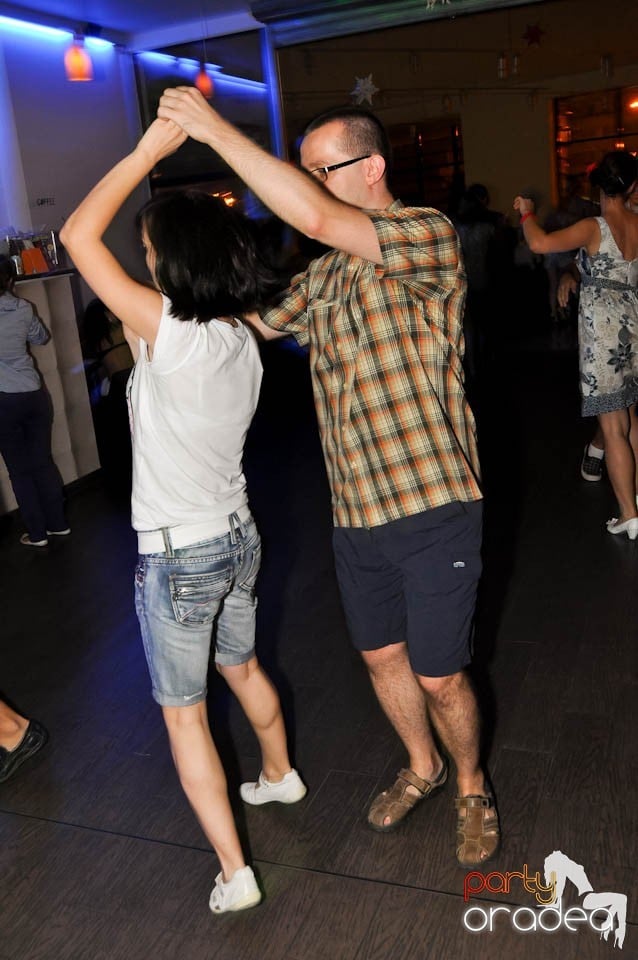 Vineri noaptea în Blondy's, 