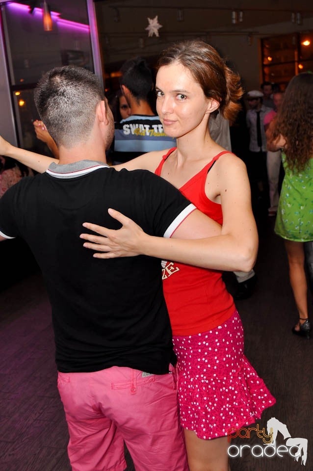 Vineri noaptea în Blondy's, 