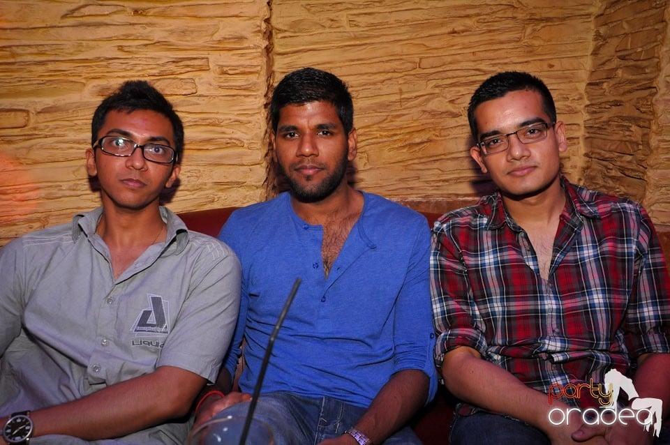 Vineri noaptea în Club Downtown, 