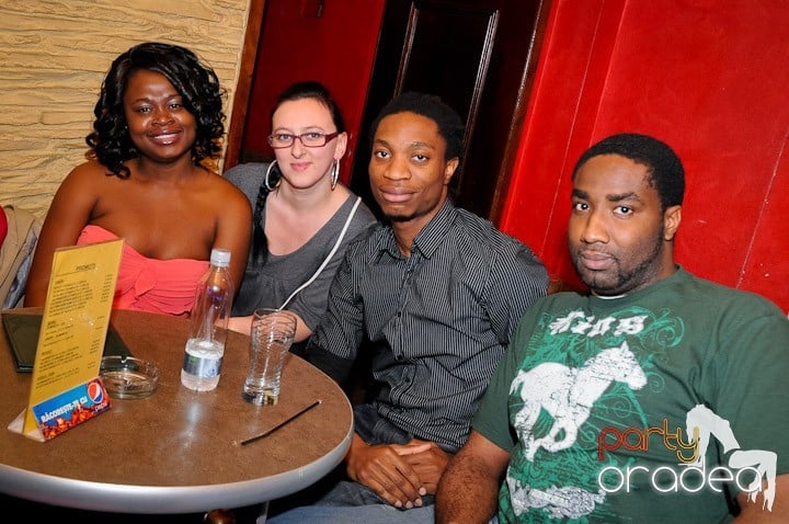 Vineri noaptea în Downtown, 