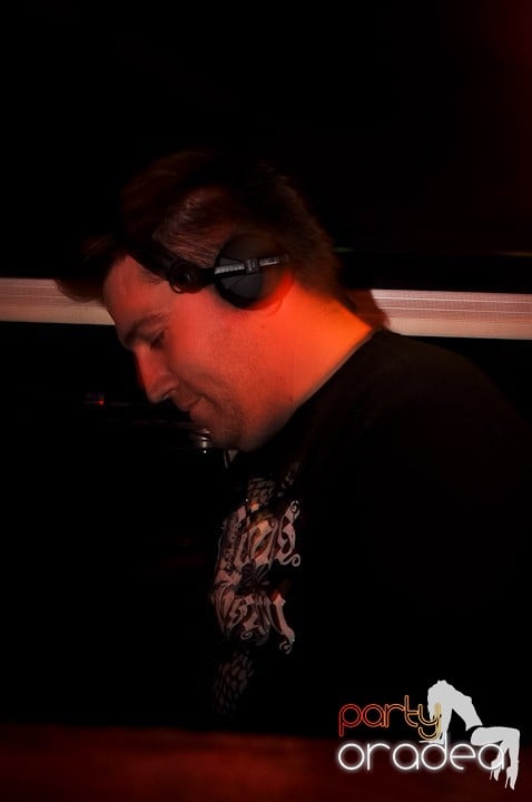 Vineri noaptea în Downtown, 