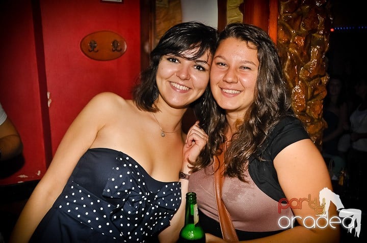 Vineri noaptea în Downtown, 