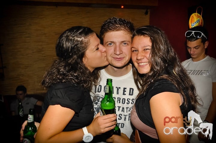 Vineri noaptea în Downtown, 