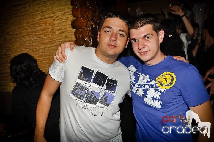 Vineri noaptea în Downtown, 