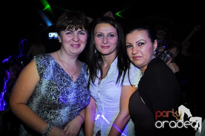 Vineri noaptea în Escape, 