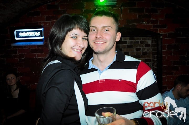 Vineri noaptea în Escape, 