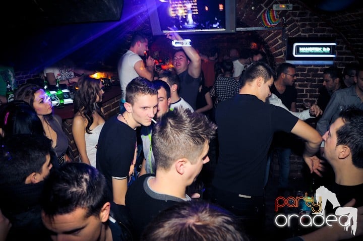 Vineri noaptea în Escape, 