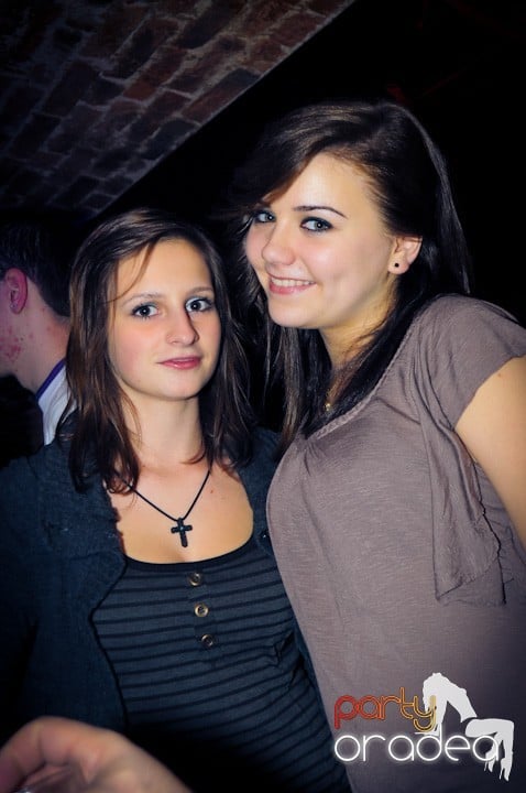 Vineri noaptea în Escape, 