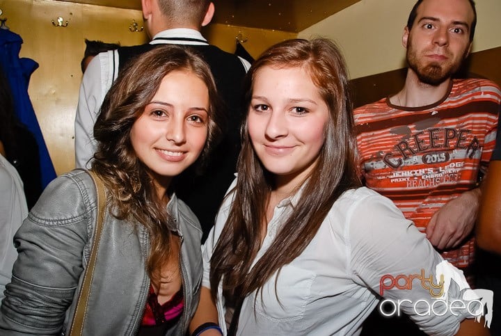 Vineri noaptea în Yellow, 