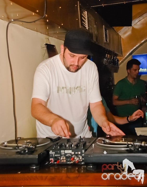 Vineri noaptea în Yellow, 