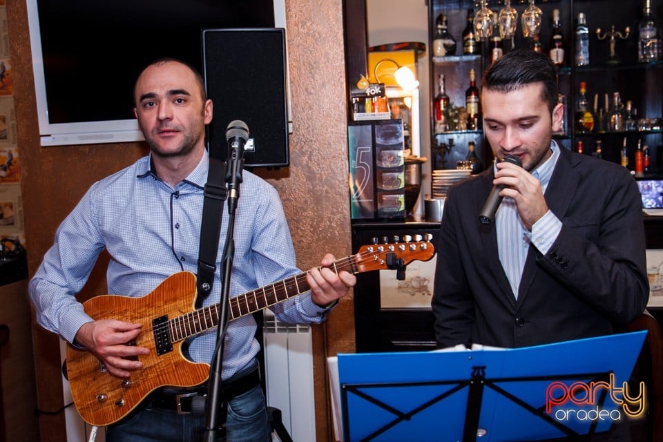 Vineri Seara cu Adi Moţ Band, Restaurant Retro