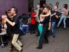 Vineri seara dansăm în Blondy's Art Café