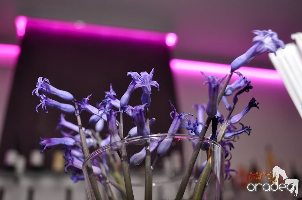 Vineri seara dansăm în Blondy's, 