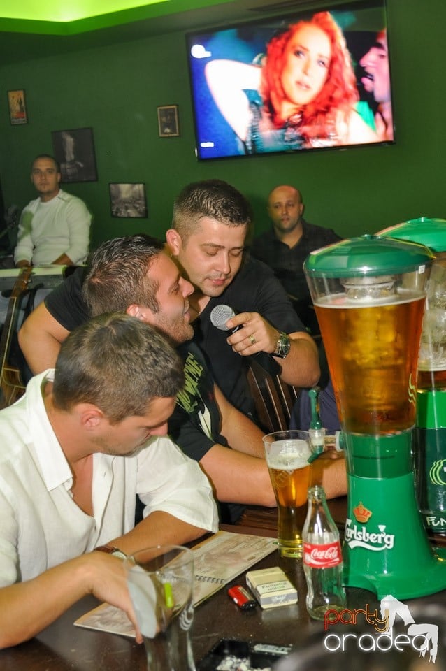 Vineri seara e distracţie în Green Pub, Green Pub