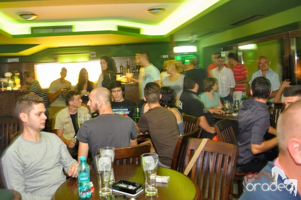 Vineri seara e distracţie în Green Pub, Green Pub