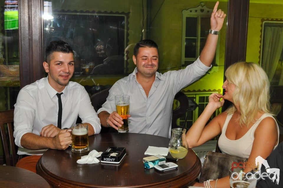 Vineri seara e distracţie în Green Pub, Green Pub