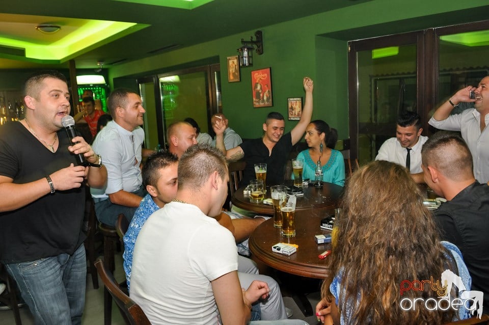 Vineri seara e distracţie în Green Pub, Green Pub