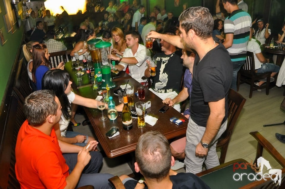 Vineri seara e distracţie în Green Pub, Green Pub