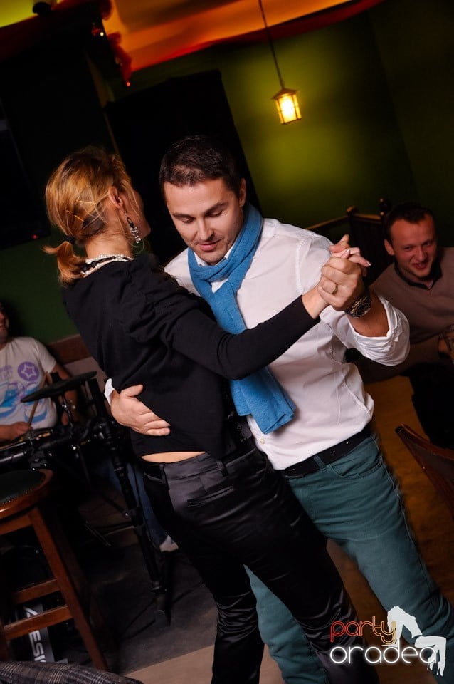 Vineri seara e distracţie în Green Pub, Green Pub