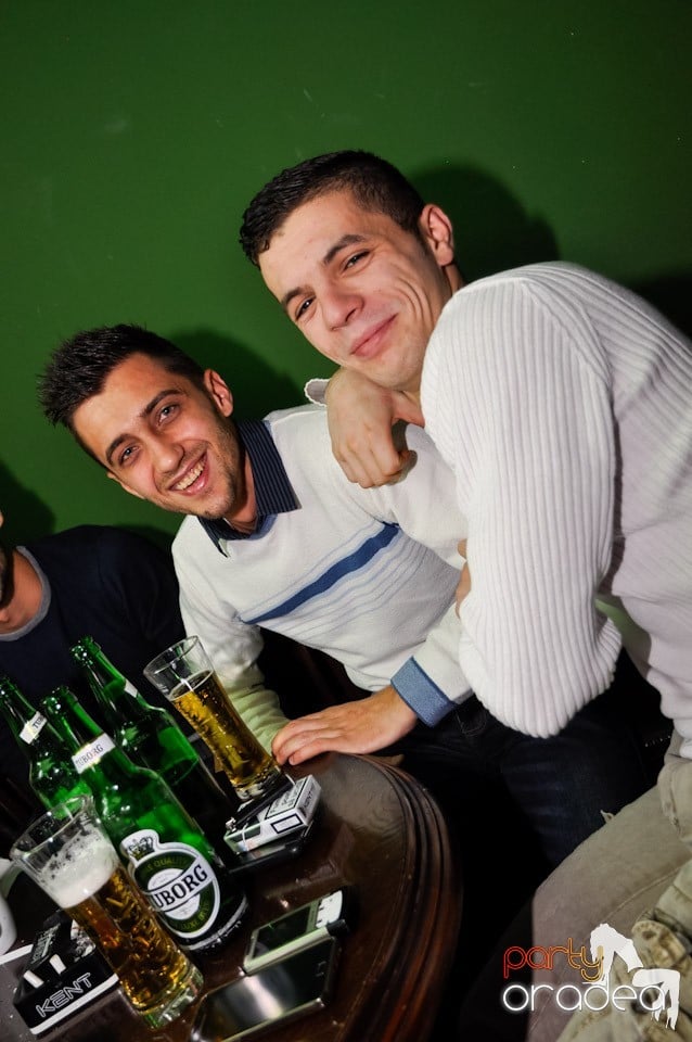 Vineri seara e distracţie în Green Pub, Green Pub