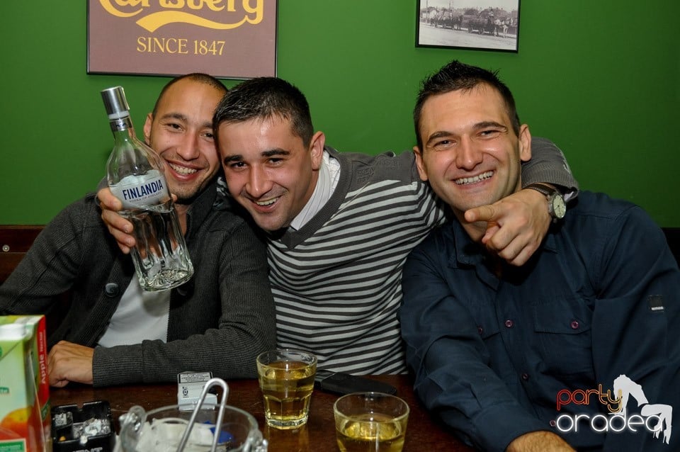 Vineri seara e party în Green Pub, Green Pub