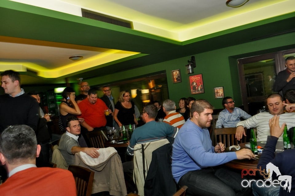 Vineri seara e party în Green Pub, Green Pub