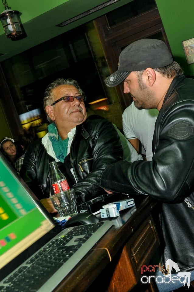 Vineri seara e party în Green Pub, Green Pub