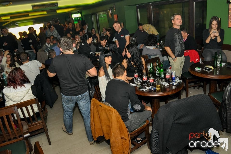 Vineri seara e party în Green Pub, Green Pub