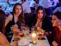 Vineri seara în Blanc Coffee