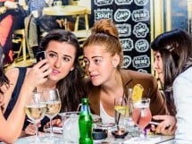 Vineri seara în Blanc Coffee