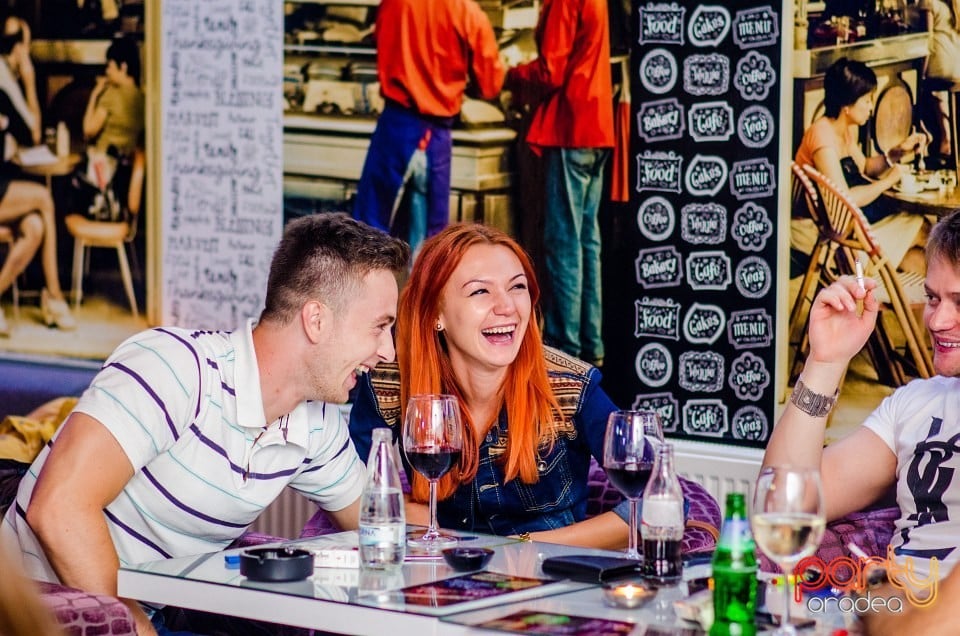 Vineri seara în Blanc Coffee, 