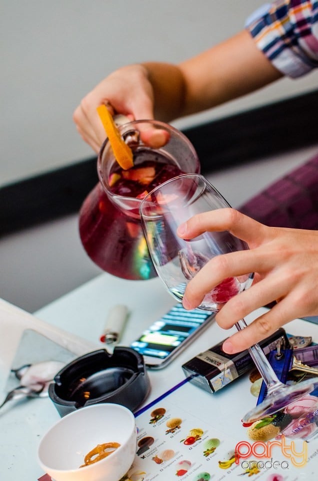 Vineri seara în Blanc Coffee, 