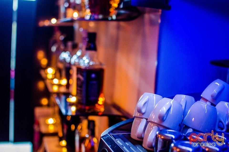 Vineri seara în Blanc Coffee, 