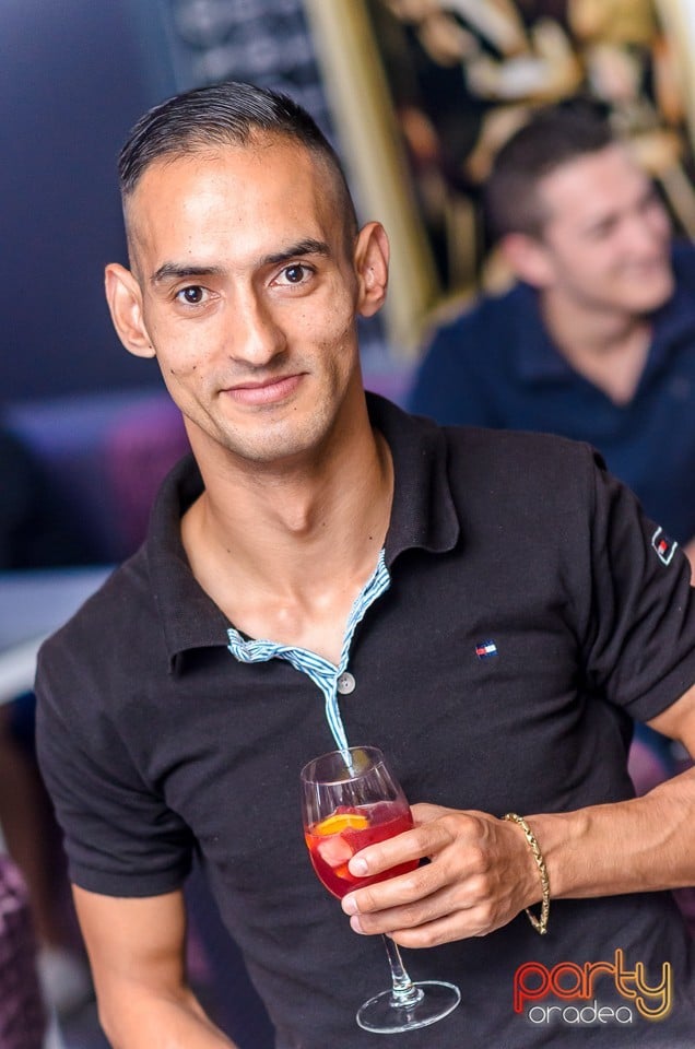 Vineri seara în Blanc Coffee, 