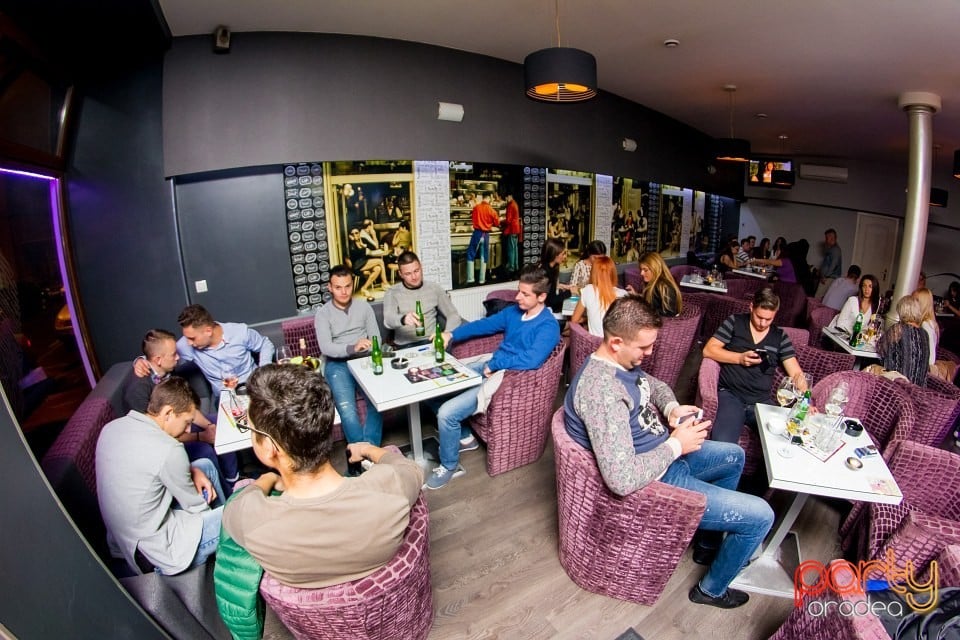 Vineri seara în Blanc Coffee, 