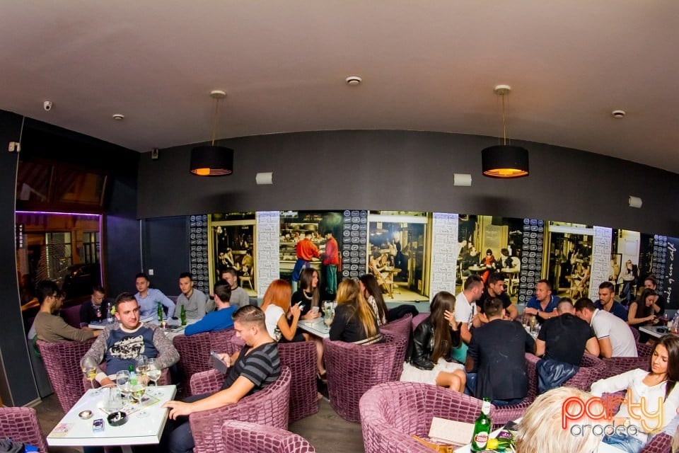 Vineri seara în Blanc Coffee, 